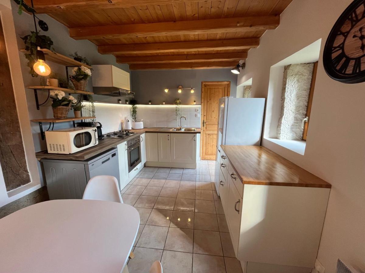 La Maison Des Commis Morestel Extérieur photo